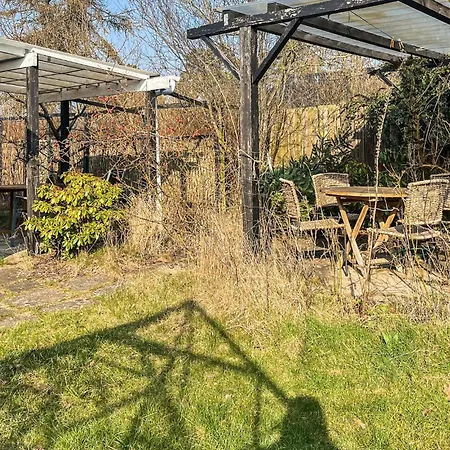 4 Bedroom Beautiful In * Fårevejle