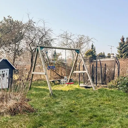 4 Bedroom Beautiful In 펜션 Fårevejle