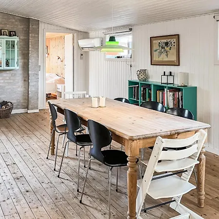 펜션 4 Bedroom Beautiful In *