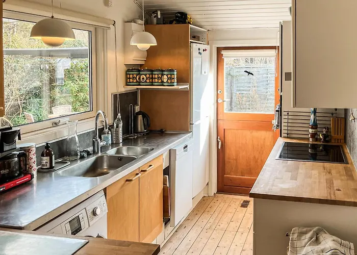4 Bedroom Beautiful In *